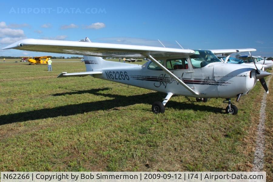 N62266, Cessna 172P C/N 17275239, MERFI fly-in, Urbana, Ohio
