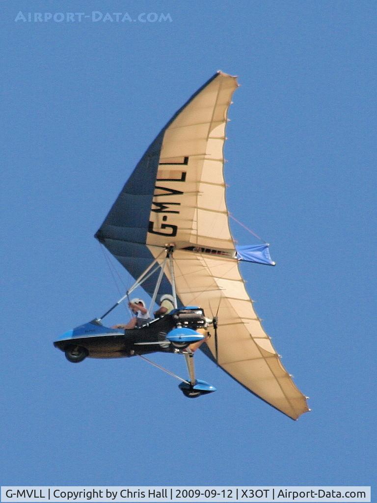 G-MVLL, 1988 Mainair Gemini Flash IIA C/N 708-1188-6-W498, Staffordshire Aero Club's 25th anniversary fly-in