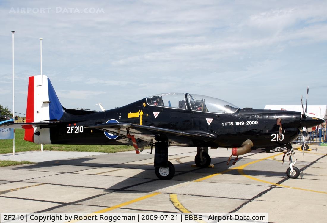 ZF210, 1989 Short S-312 Tucano T1 C/N S037/T35, 1 FTS 1959-2009.Open door Beauvechain.