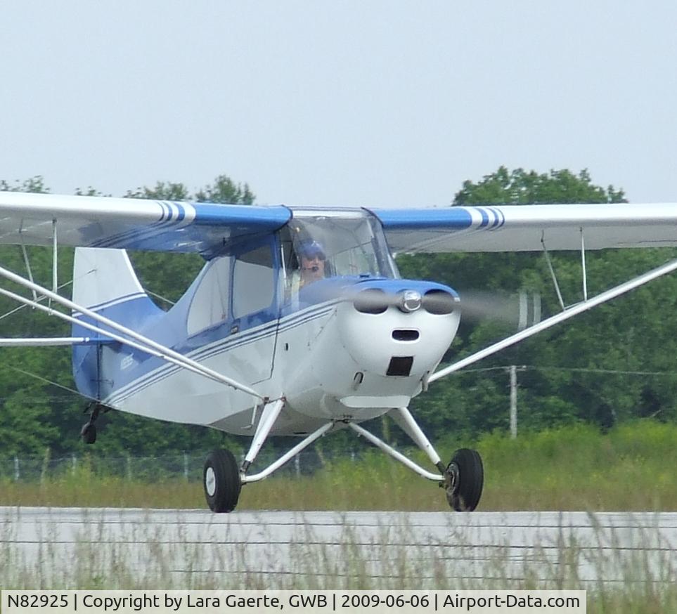 N82925, 1946 Aeronca 7AC Champion C/N 7AC-1575, Champ wheel landing at GWB