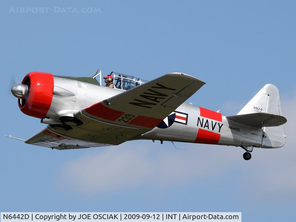 N6442D, 1959 North American SNJ-6 Texan C/N 121-43142, Inflight at Winston-Salem