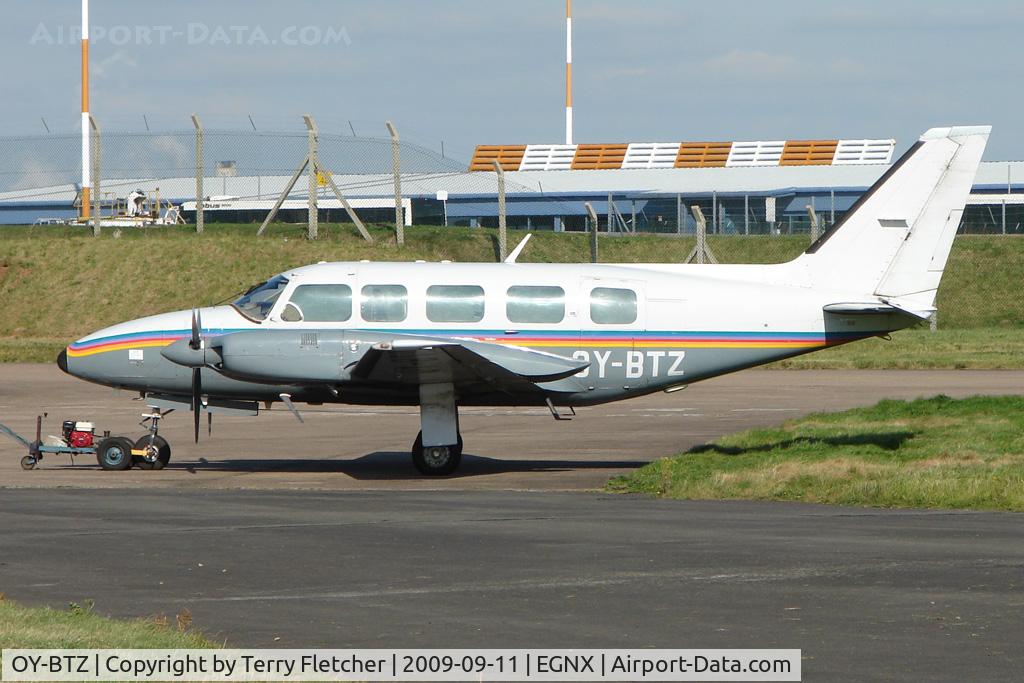 OY-BTZ, 1976 Piper PA-31-350 Chieftain C/N 31-7752031, Danish Registered Piper Chieftan - but based at East Midlands