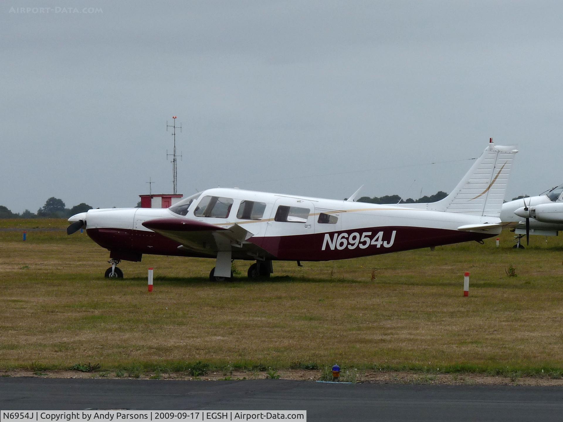 N6954J, 1976 Piper PA-32R-300 Cherokee Lance C/N 32R-7680394, At Norwich