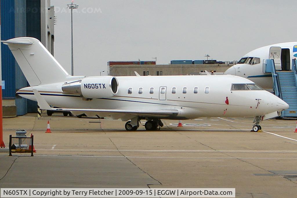 N605TX, 2008 Bombardier Challenger 605 (CL-600-2B16) C/N 5766, Challenger 605 at Luton