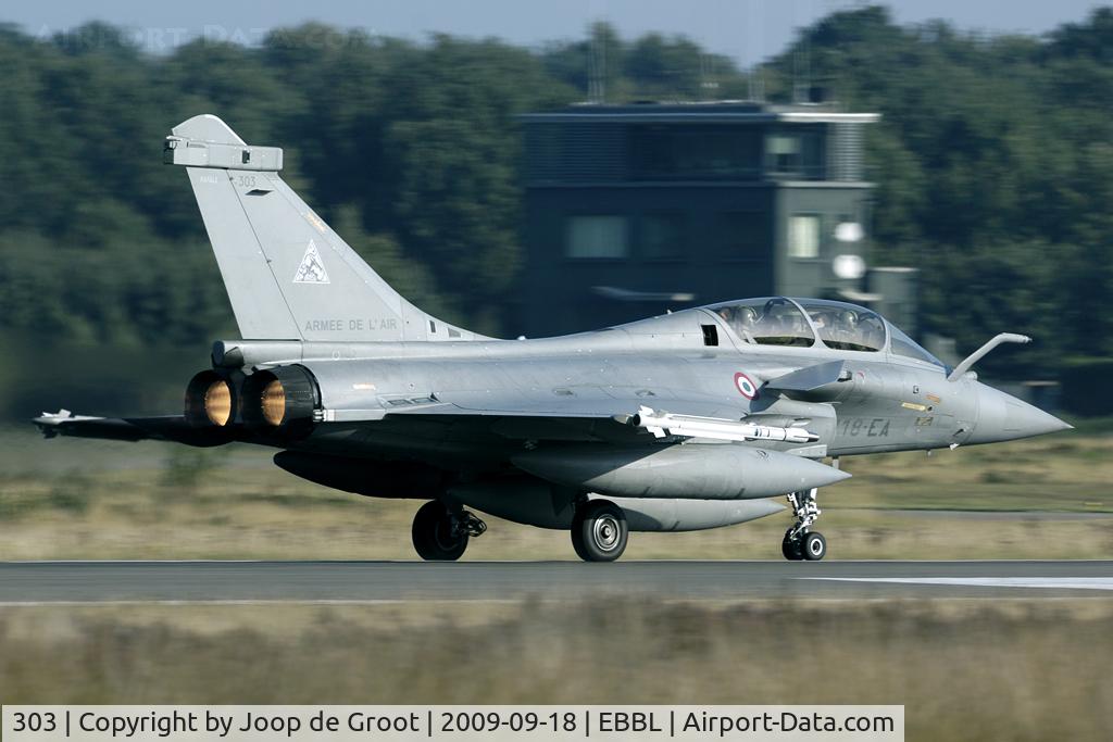 303, Dassault Rafale B C/N 304, Also the Rafales did receive the new base related codes.