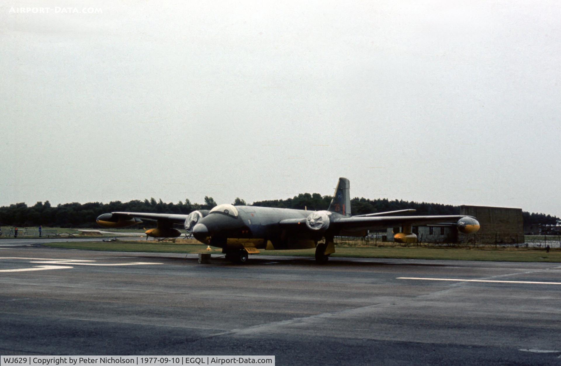 WJ629, 1954 English Electric Canberra TT.18 C/N HP-196B, Canberra TT.18 of 7 Squadron at the 1977 RAF Leuchars Airshow.