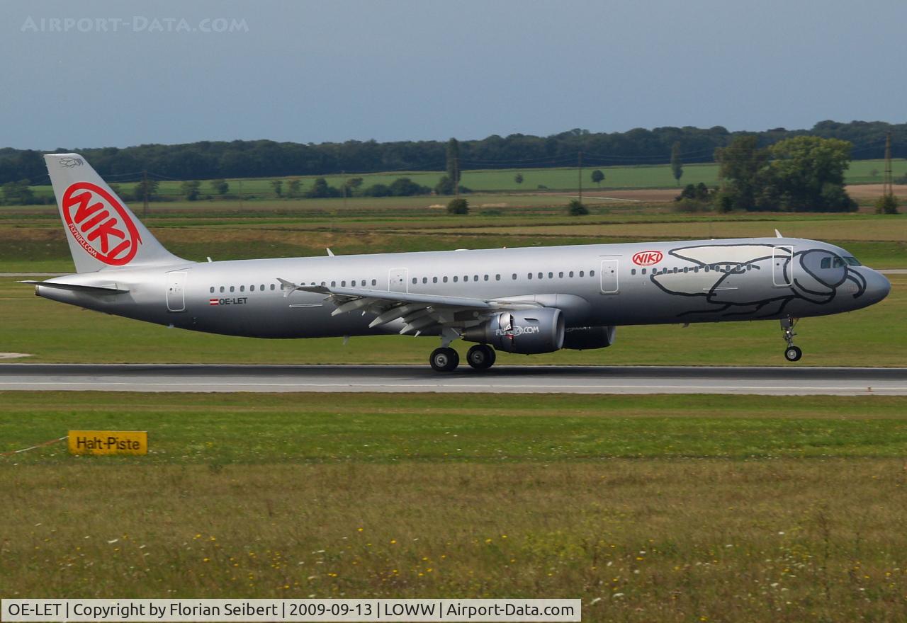 OE-LET, 2009 Airbus A321-211 C/N 3830, touched down rwy 34