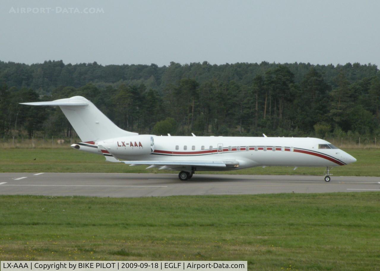 LX-AAA, 2004 Bombardier BD-700-1A10 Global Express C/N 9133, LINEING UP ON 06