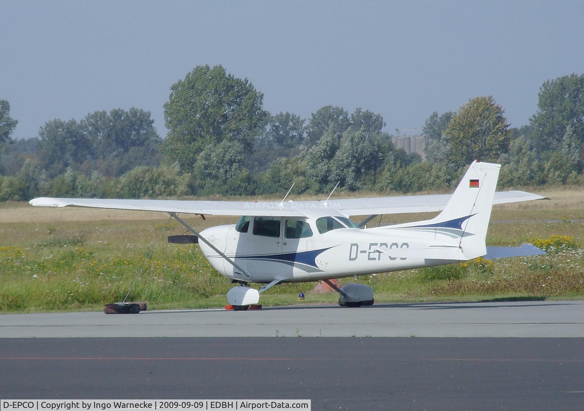 D-EPCO, Cessna R172K Hawk XP C/N R1722439, Cessna R.172K Hawk XP at Stralsund/Barth airport