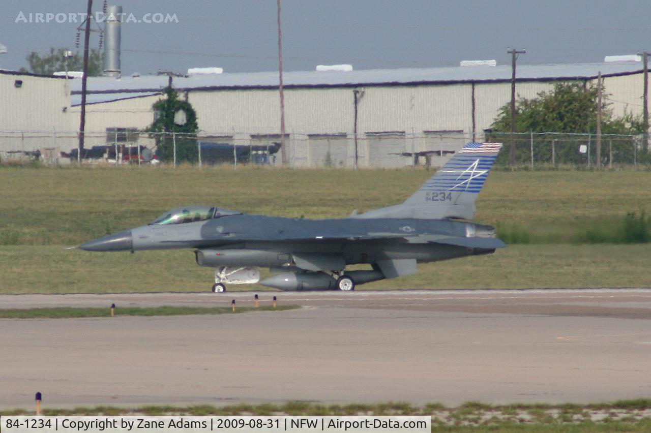 84-1234, 1984 General Dynamics F-16C Fighting Falcon C/N 5C-71, Lockheed Maritn company plane flying chase for F-35 AA-1