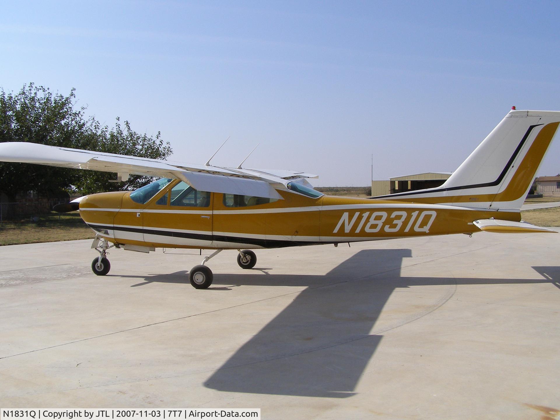 N1831Q, 1971 Cessna 177RG Cardinal C/N 177RG0231, N1831Q at its home base