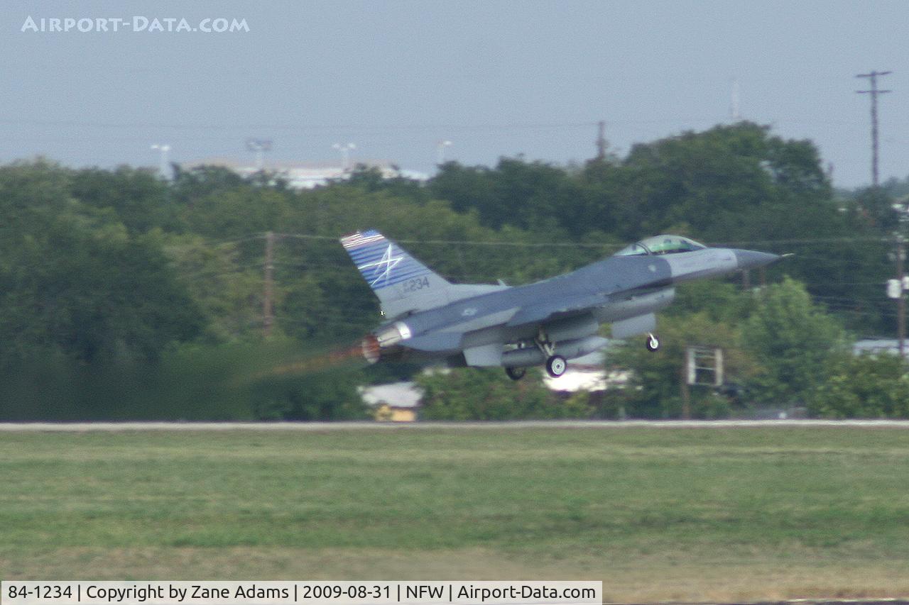 84-1234, 1984 General Dynamics F-16C Fighting Falcon C/N 5C-71, Lockheed Maritn company plane flying chase for F-35 AA-1