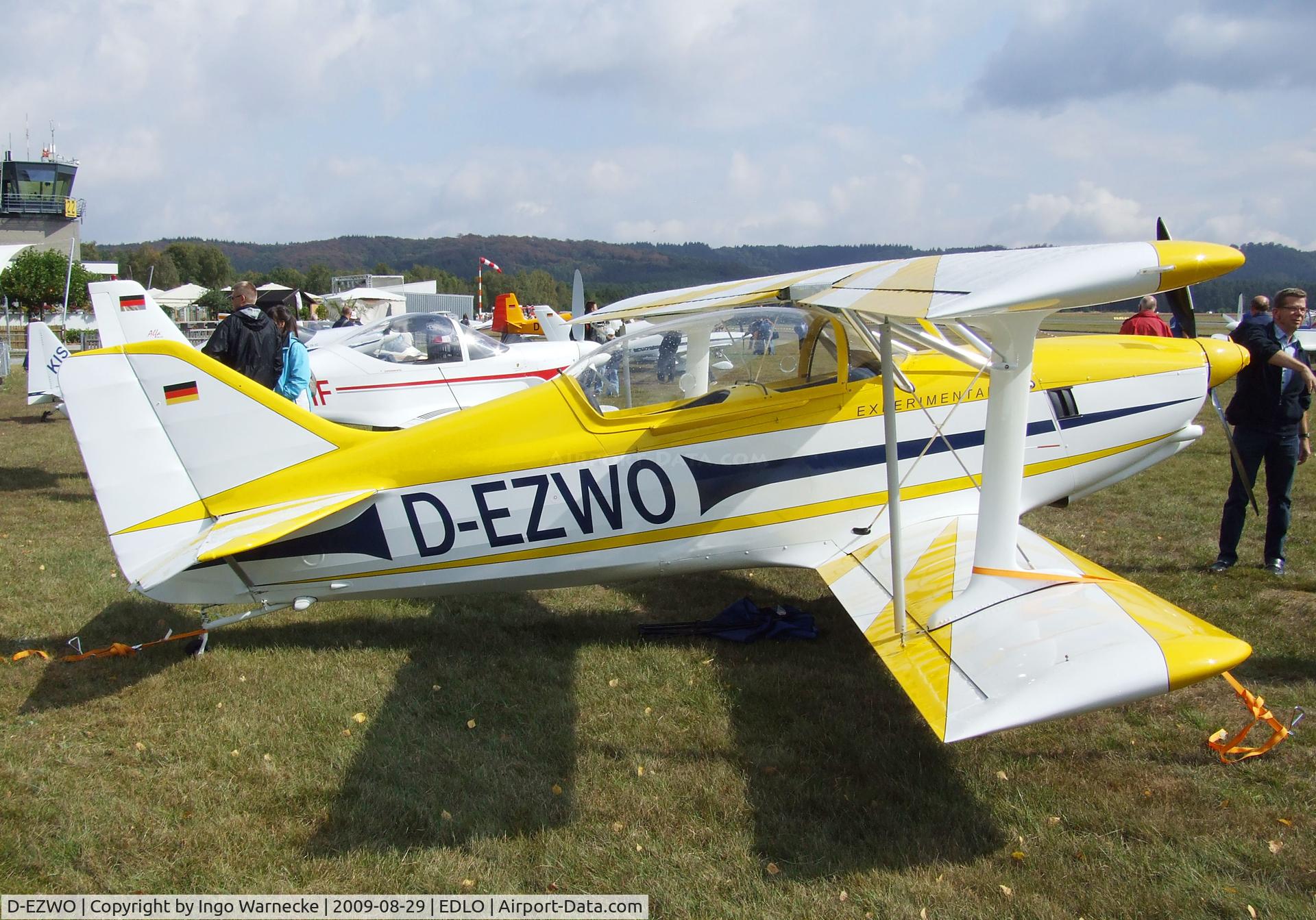 D-EZWO, B & F Funk FK-12 Comet C/N 012-037, B & F Funk (Siek) FK-12 Comet (with Wankel engine) at the 2009 OUV-Meeting at Oerlinghausen airfield