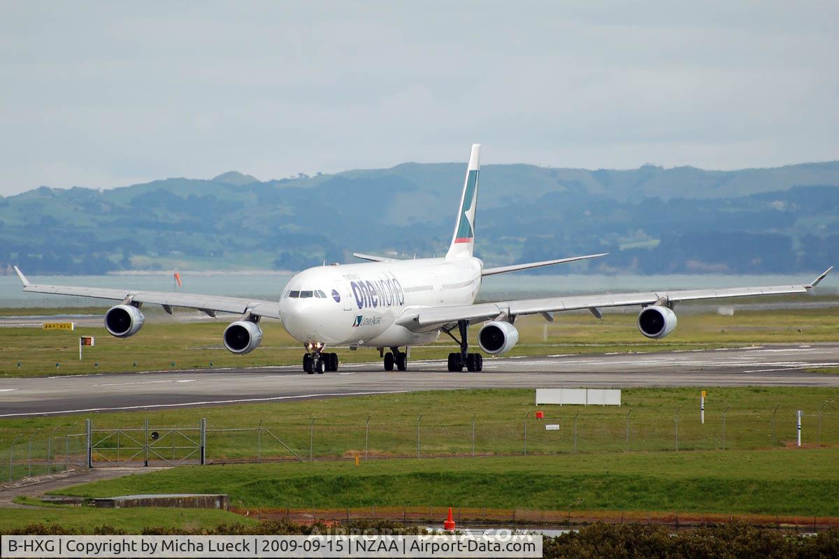 B-HXG, 1998 Airbus A340-313 C/N 208, At Auckland