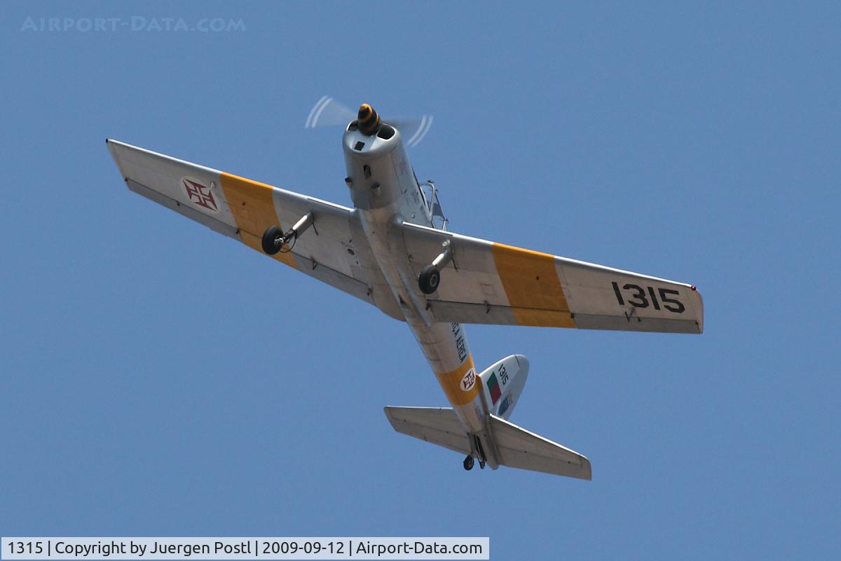 1315, 1955 OGMA DHC-1 Chipmunk T.20 C/N OGMA-05, Red Bull Air Race Porto 2009 - Portugal Air Force - De Havilland Canada DHC-1 Chipmunk