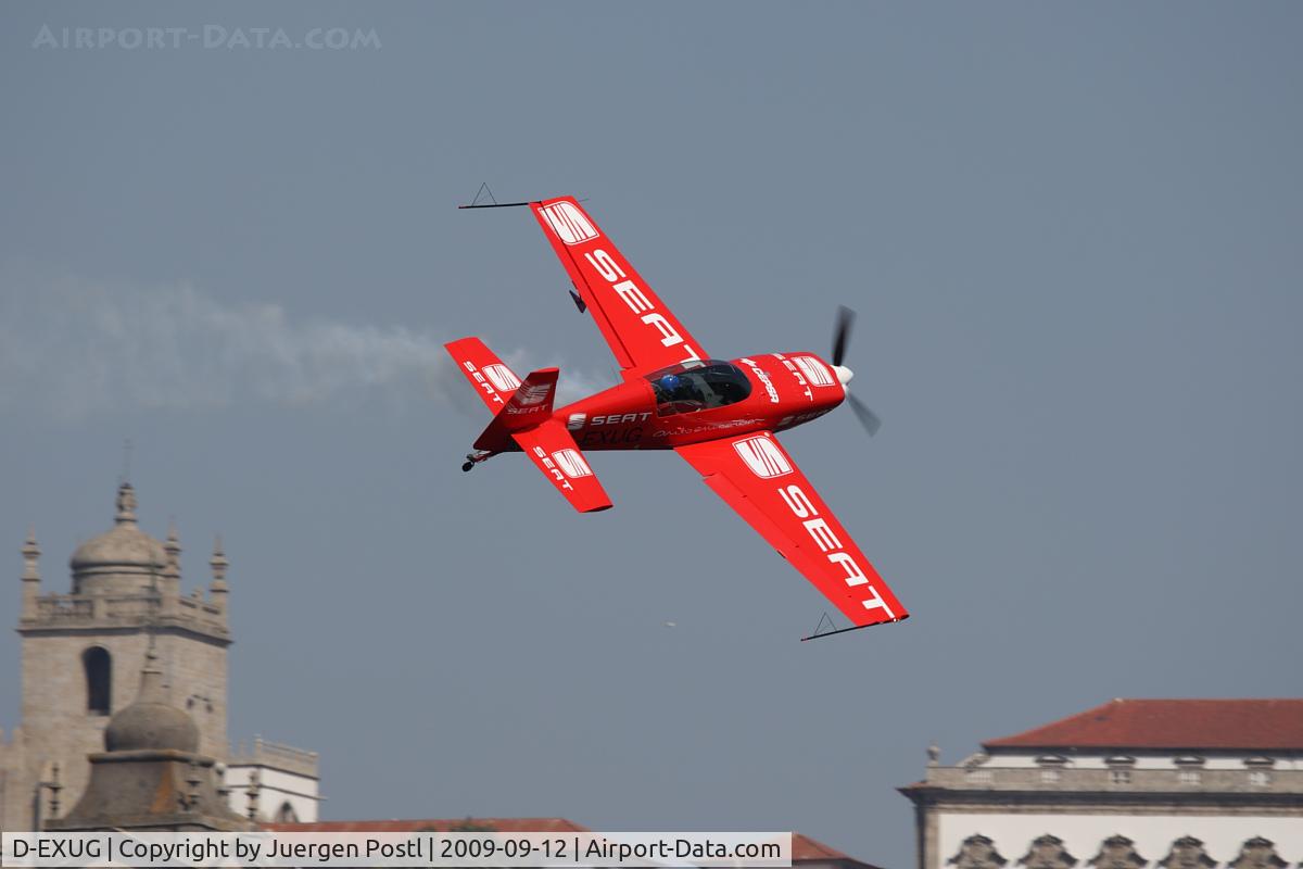 D-EXUG, 2002 Extra EA-300L C/N 152, Red Bull Air Race Porto 2009 - Extra EA-300L