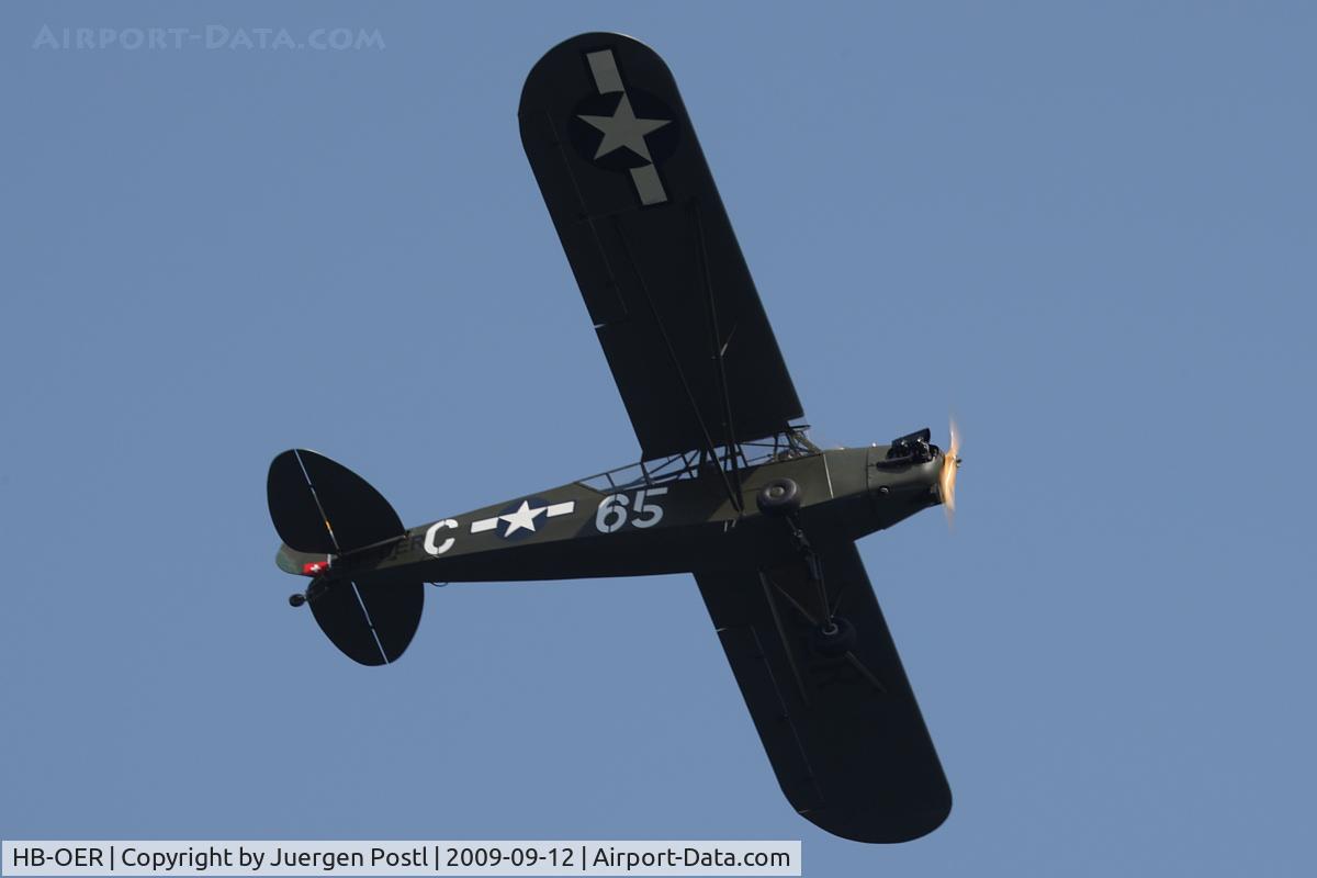 HB-OER, 1944 Piper L-4J Grasshopper (J3C-65D) C/N 12595, Red Bull Air Race Porto 2009 - Piper J-3C-65 Cub