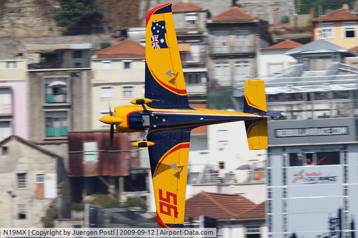 N19MX, MX Aircraft MXS-R C/N 007, Red Bull Air Race Porto 2009 - Matt Hall