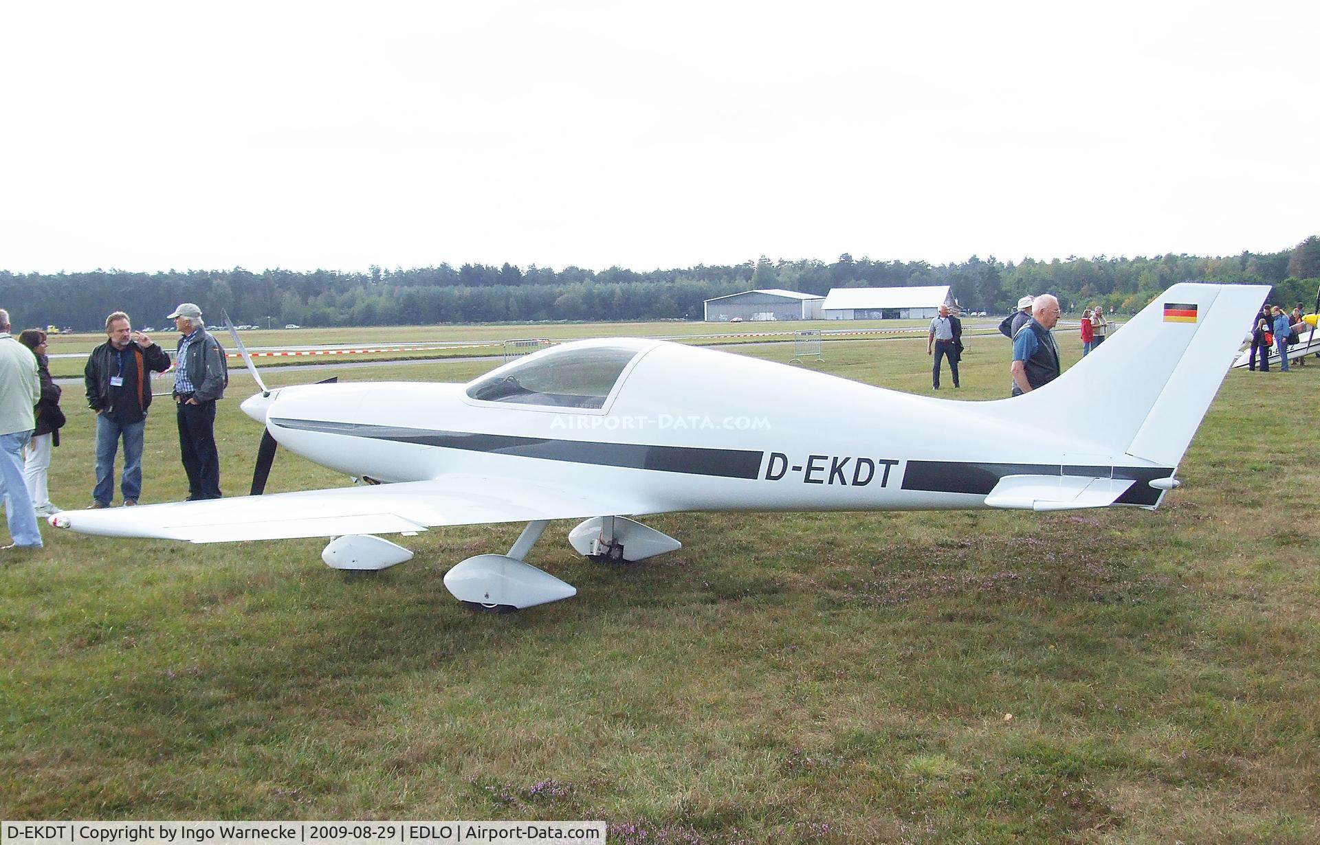 D-EKDT, 1999 Aero Designs Pulsar XP C/N 334, Aero Designs (Bahr) Pulsar XP at the 2009 OUV-Meeting at Oerlinghausen airfield