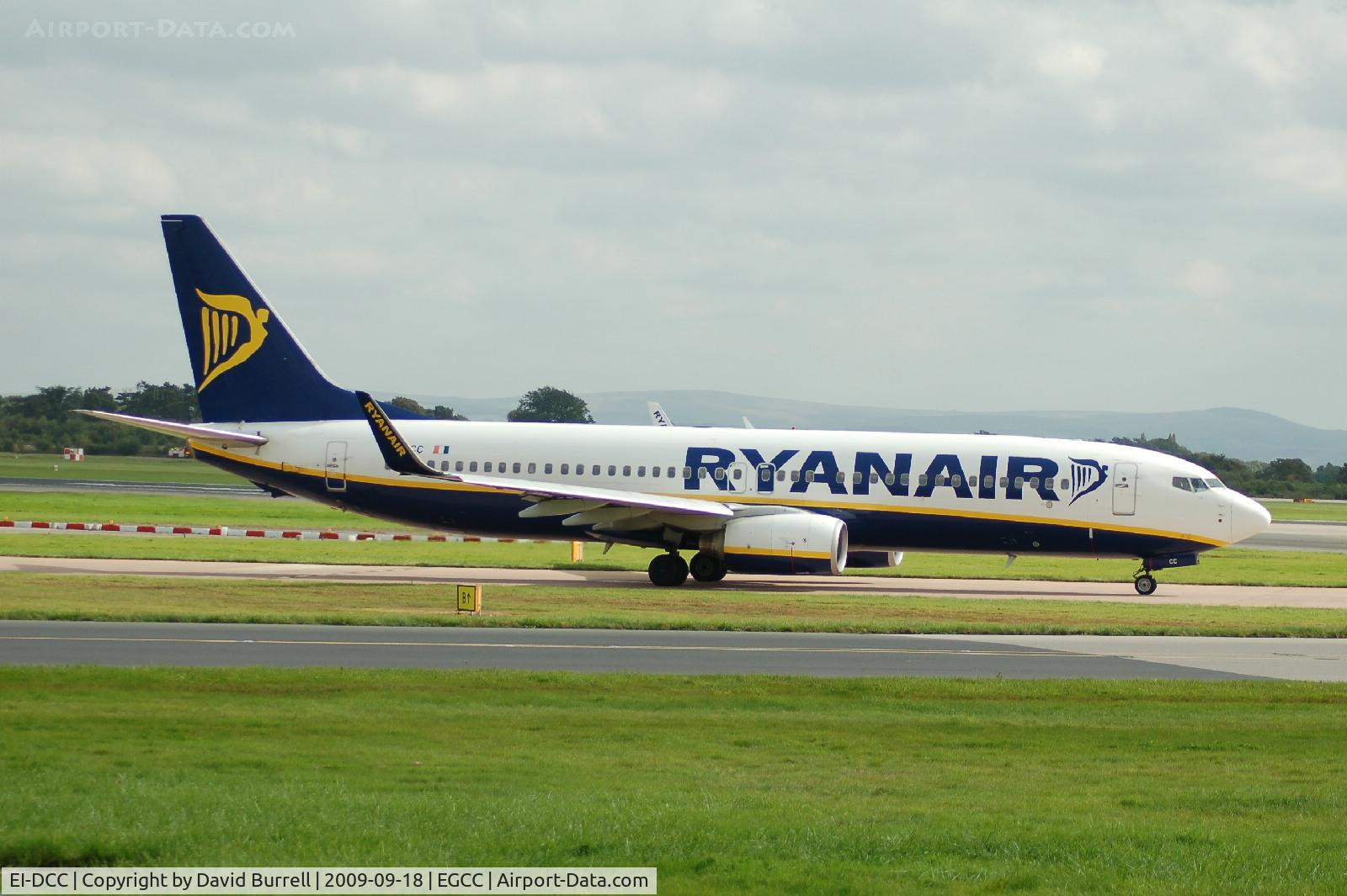 EI-DCC, 2004 Boeing 737-8AS C/N 33561, Ryanair - Boeing737-8AS - Taxiing