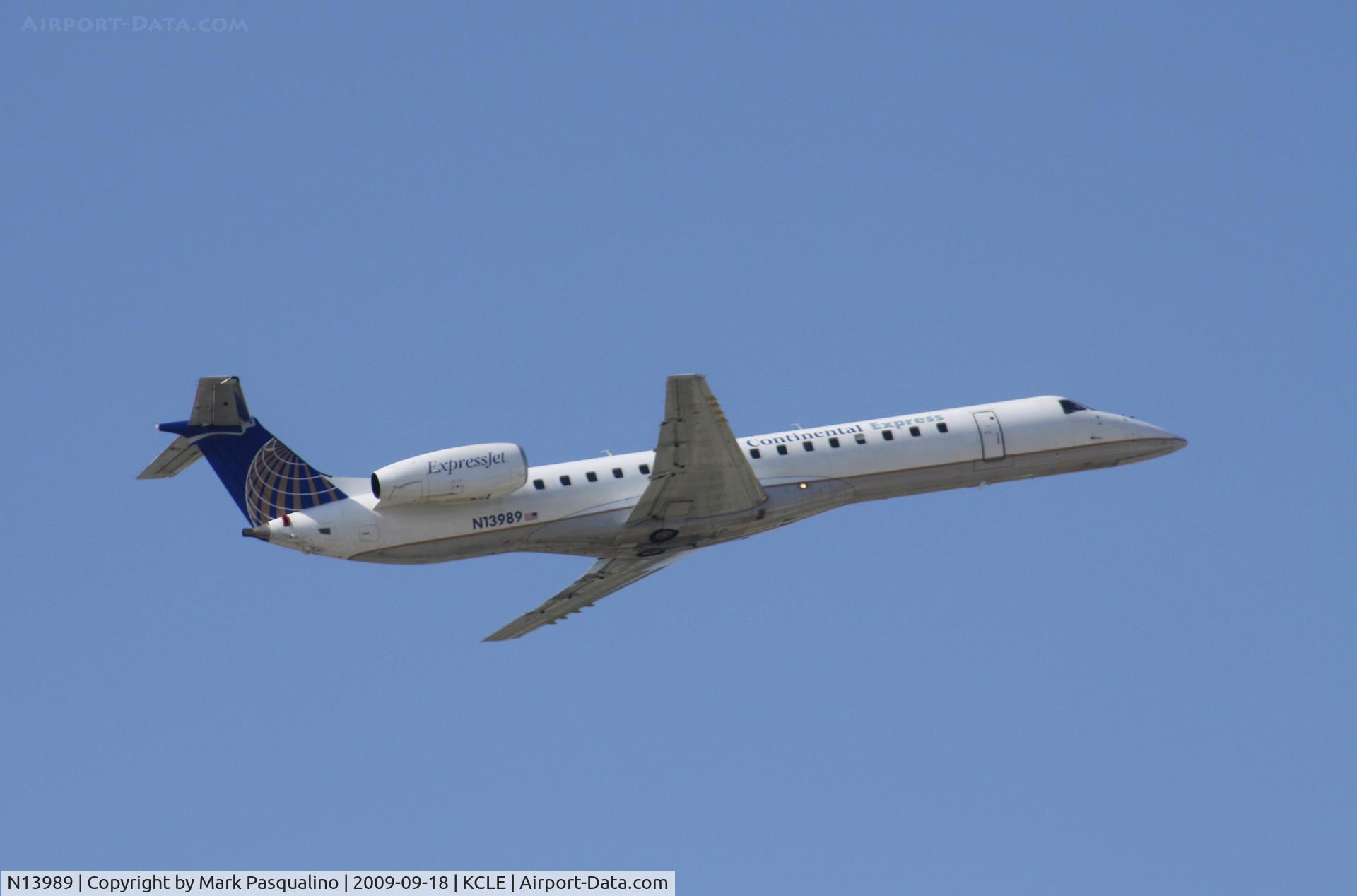 N13989, 2000 Embraer EMB-145LR C/N 145271, EMB-145LR
