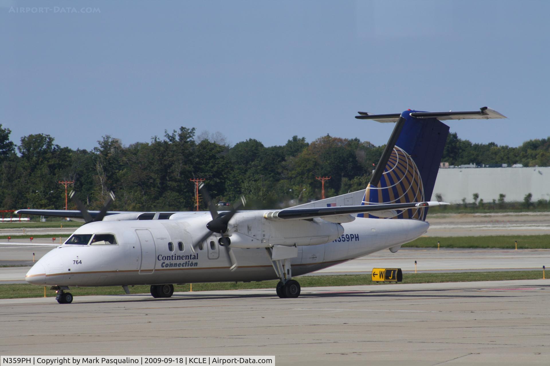 N359PH, 1998 Bombardier DHC-8-202 Dash 8 C/N 514, DHC-8-200