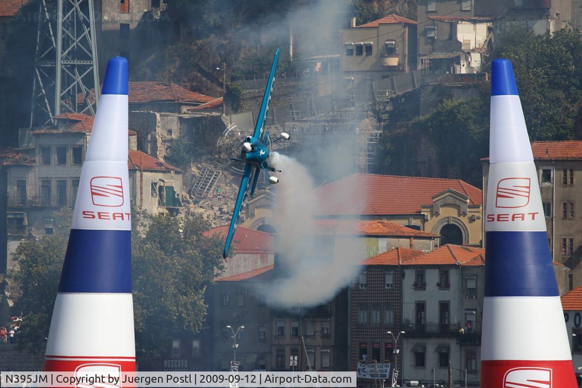 N395JM, 2004 Zivko Edge 540 C/N 0033, Red Bull Air Race Porto 2009 - Mike Goulian