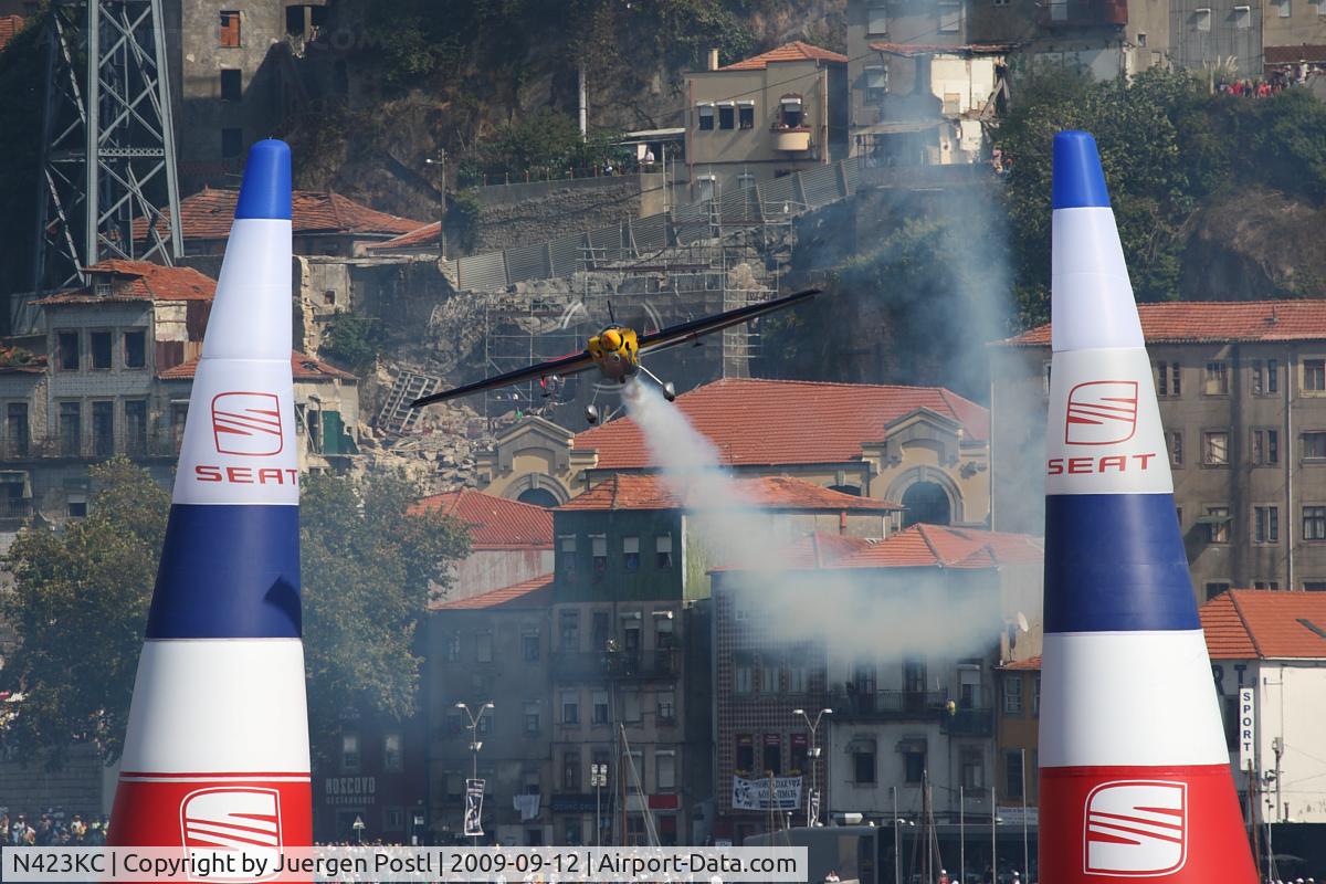 N423KC, 2009 Zivko Edge 540 C/N 0044, Red Bull Air Race Porto 2009 - Kirby Chambliss