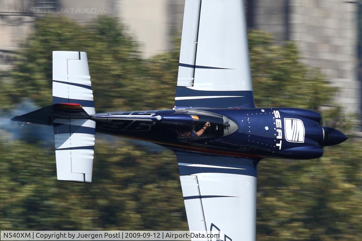 N540XM, 2008 MXR Technologies MXS C/N 003, Red Bull Air Race Porto 2009 - Alejandro Maclean