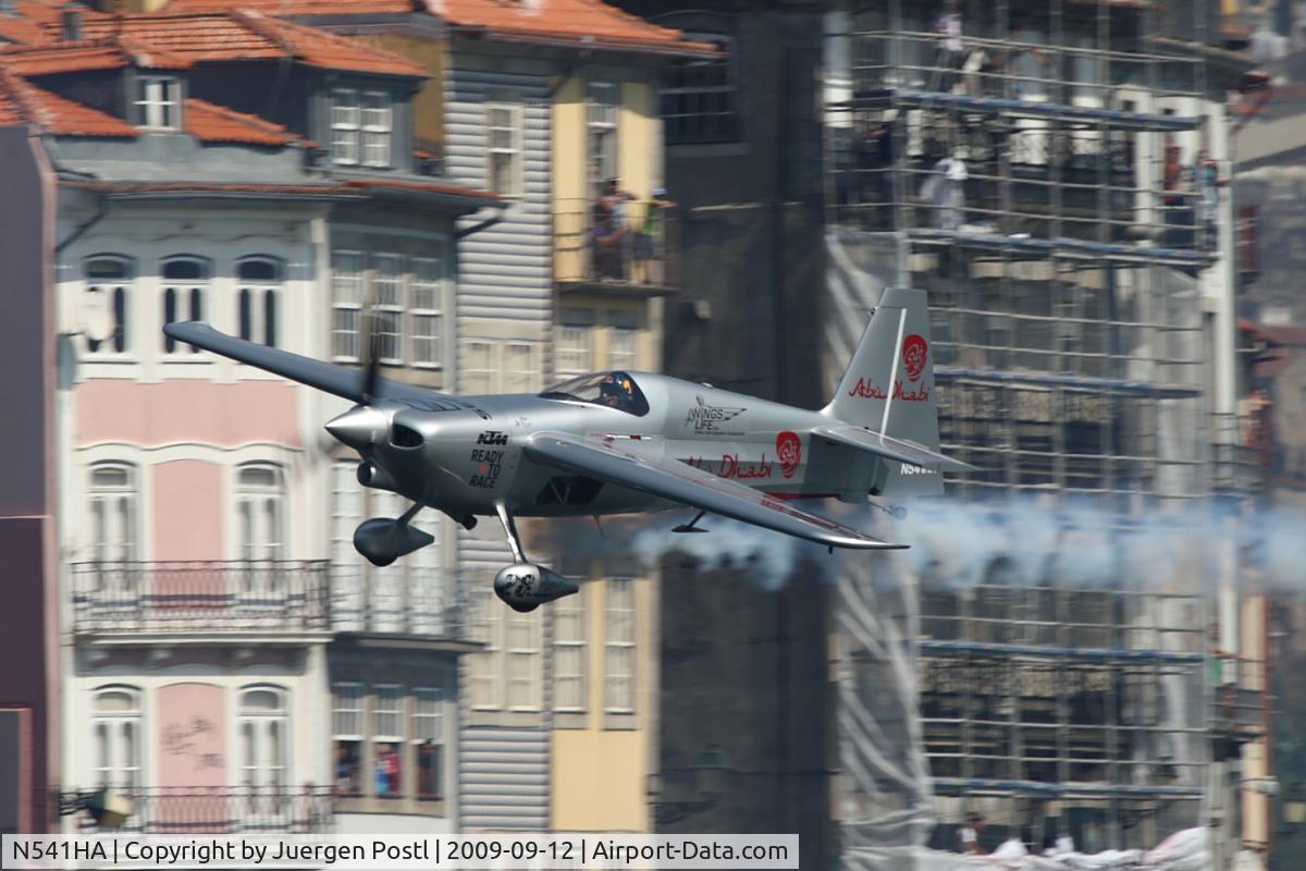 N541HA, 2008 Zivko Edge 540 C/N 0041A, Red Bull Air Race Porto 2009 - Hannes Arch