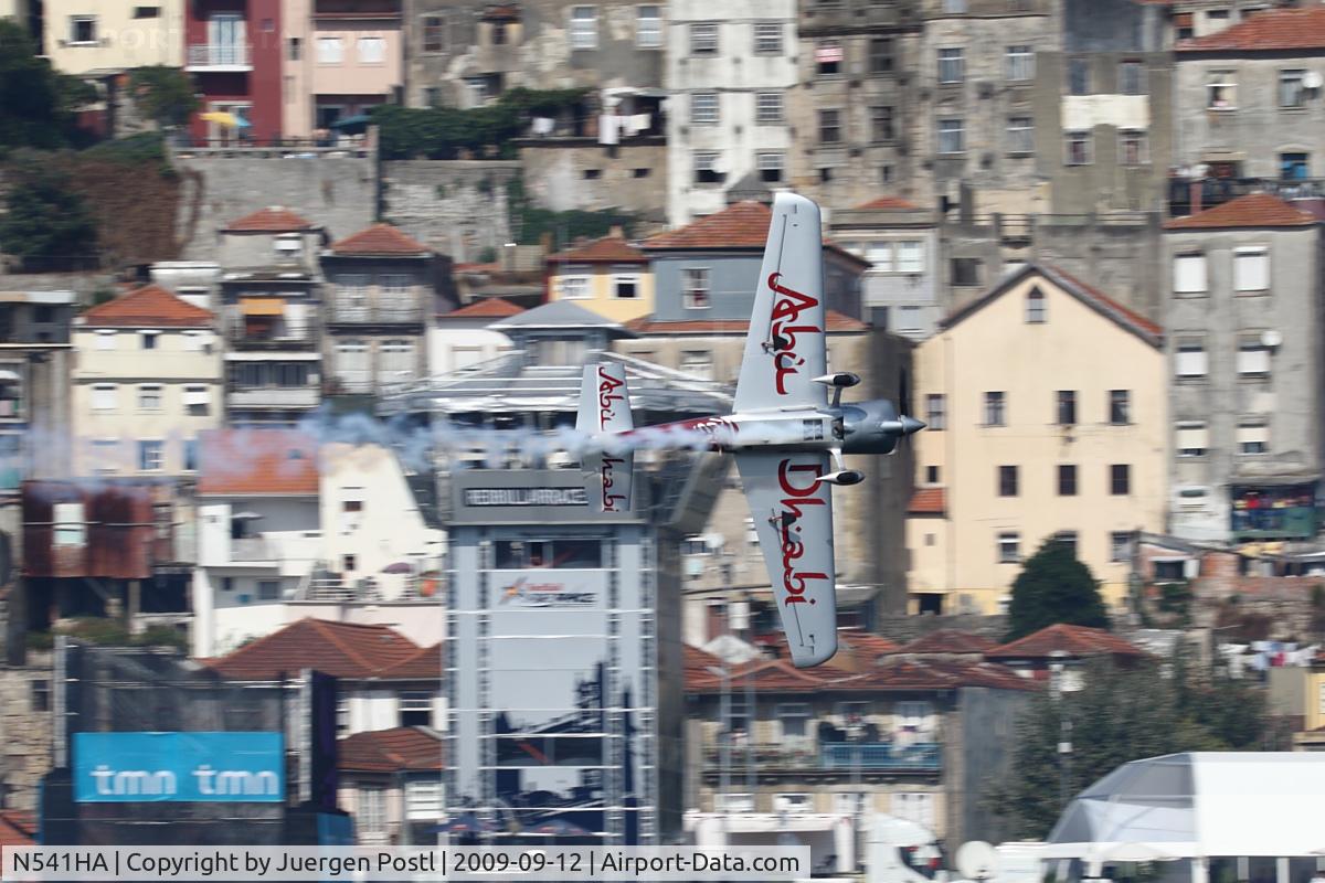 N541HA, 2008 Zivko Edge 540 C/N 0041A, Red Bull Air Race Porto 2009 - Hannes Arch
