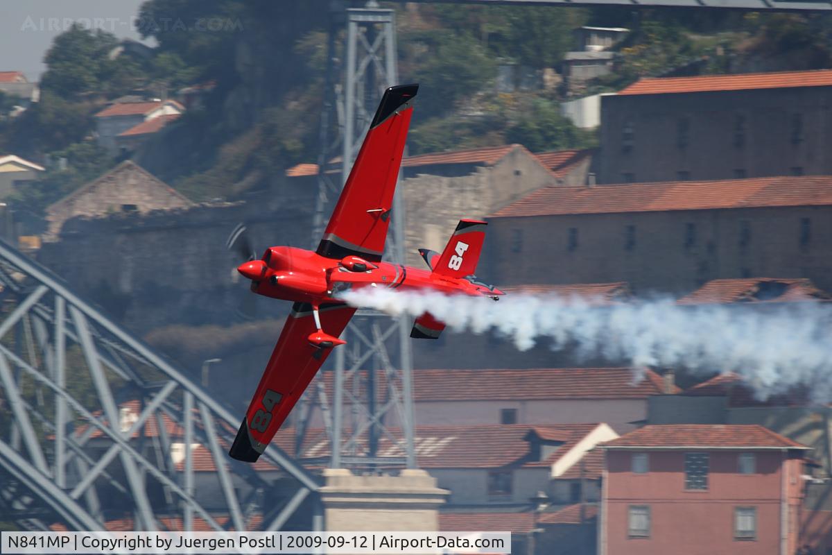 N841MP, 1999 Zivko Edge 540 C/N 0025, Red Bull Air Race Porto 2009 - Pete McLeod