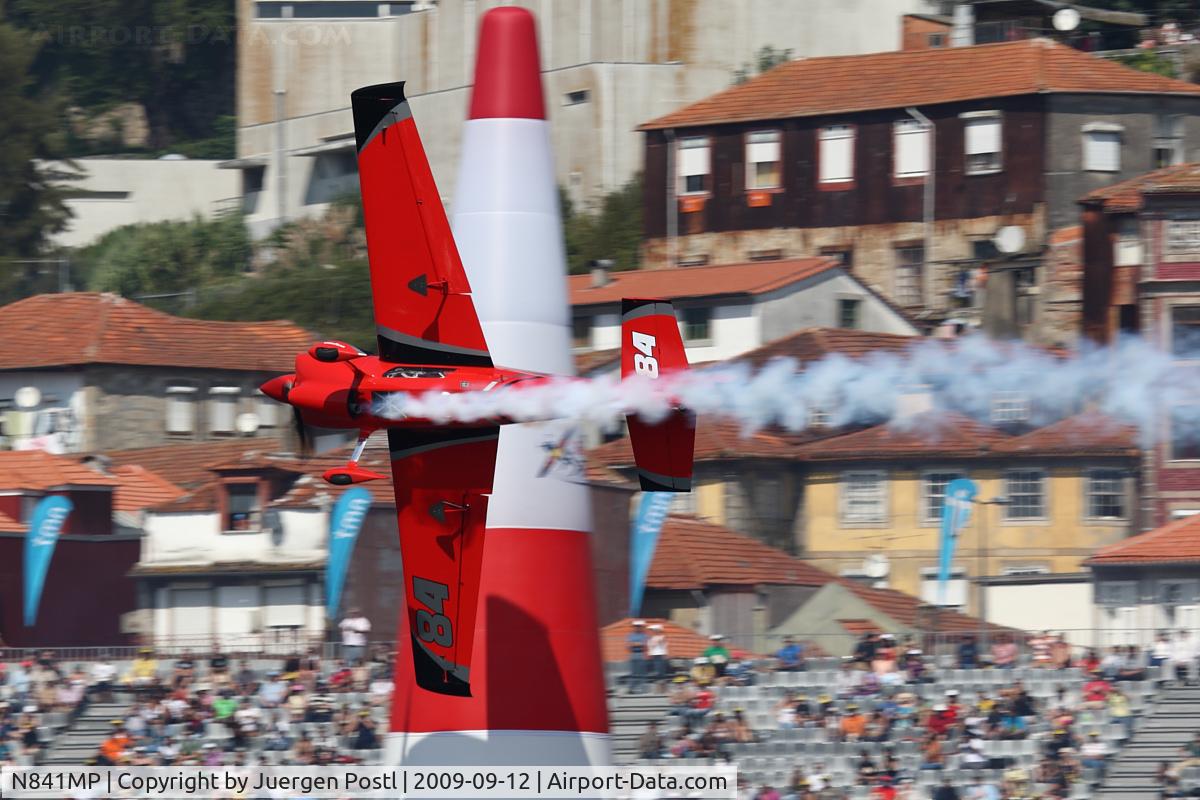 N841MP, 1999 Zivko Edge 540 C/N 0025, Red Bull Air Race Porto 2009 - Pete McLeod