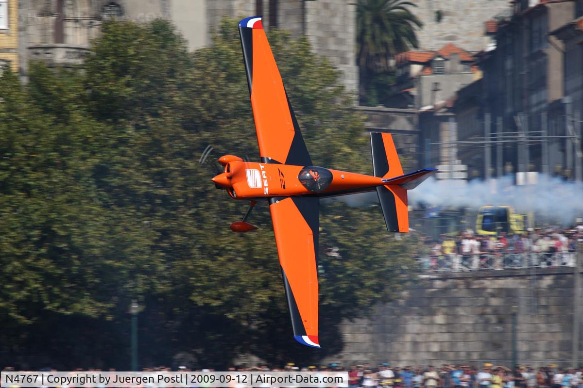 N4767, Zivko Edge 540 C/N 0045, Red Bull Air Race Porto 2009 - Nicolas Ivanoff