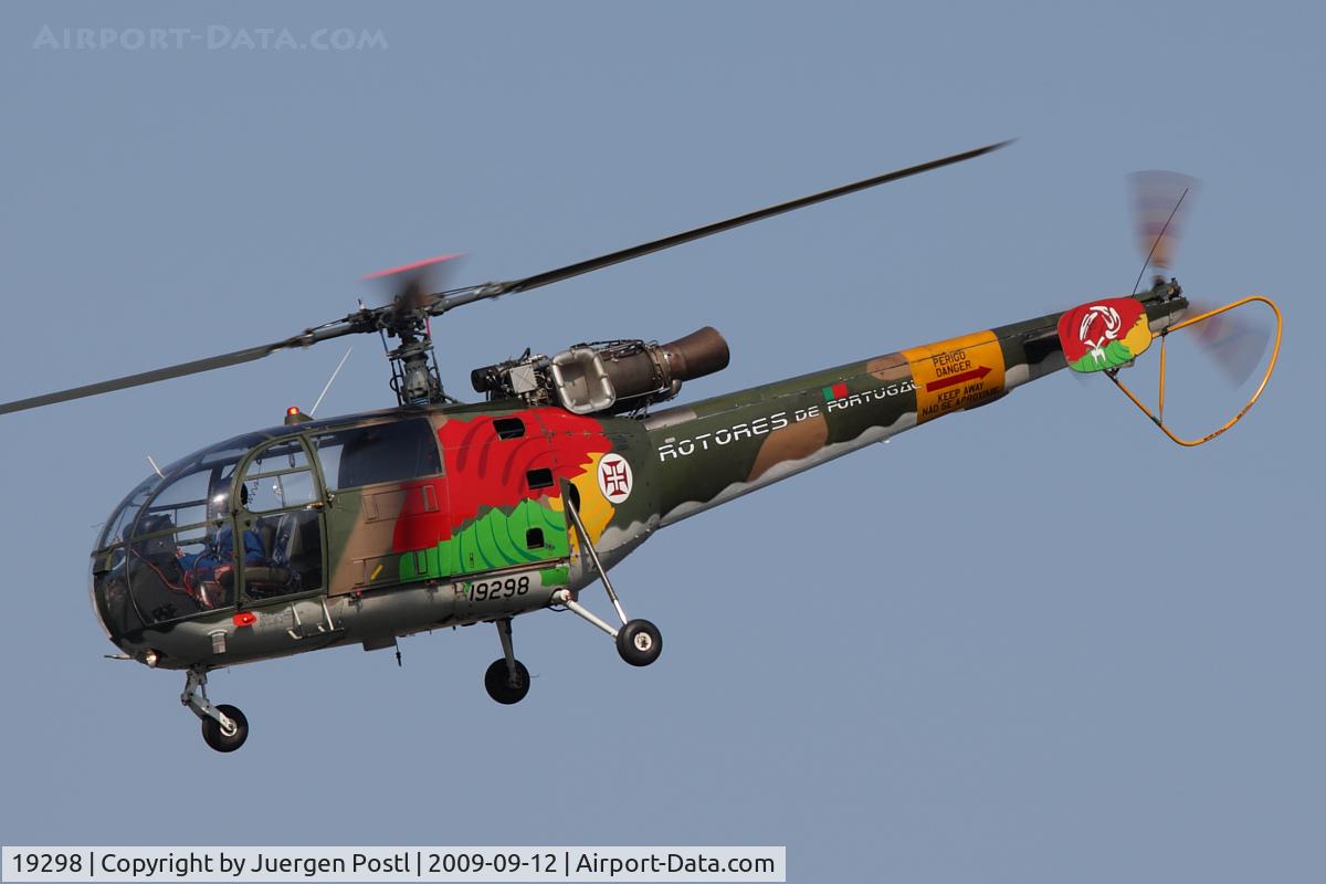 19298, Sud SE-3160 Alouette III C/N 1556, Red Bull Air Race Porto 2009 - Portugal Air Force - Sud SE-3160 Alouette III