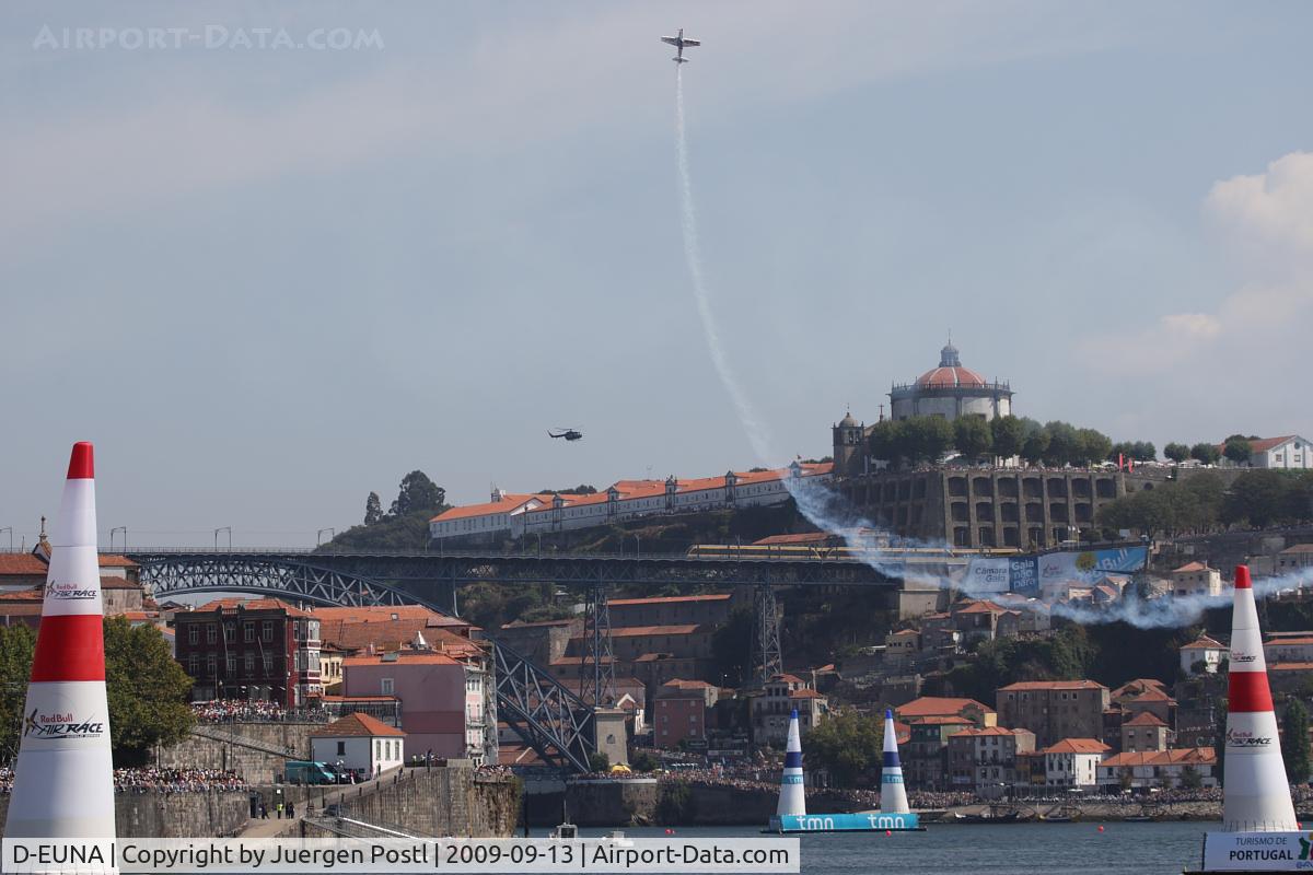 D-EUNA, Extra EA-300LP C/N 1251, Red Bull Air Race Porto 2009 - Extra EA-300LP