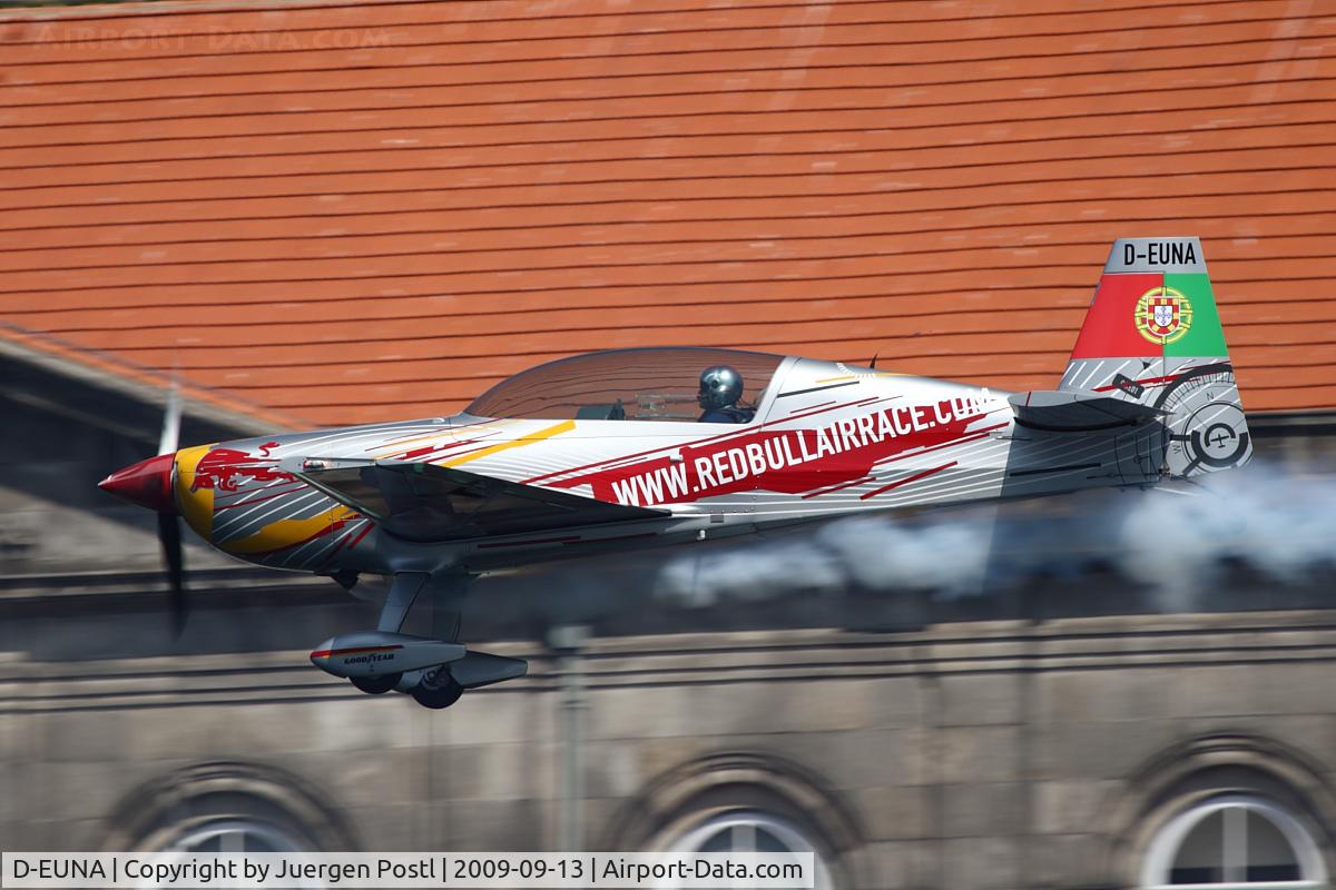 D-EUNA, Extra EA-300LP C/N 1251, Red Bull Air Race Porto 2009 - Extra EA-300LP