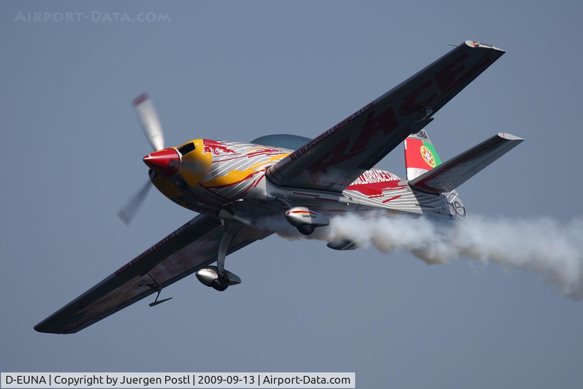 D-EUNA, Extra EA-300LP C/N 1251, Red Bull Air Race Porto 2009 - Extra EA-300LP