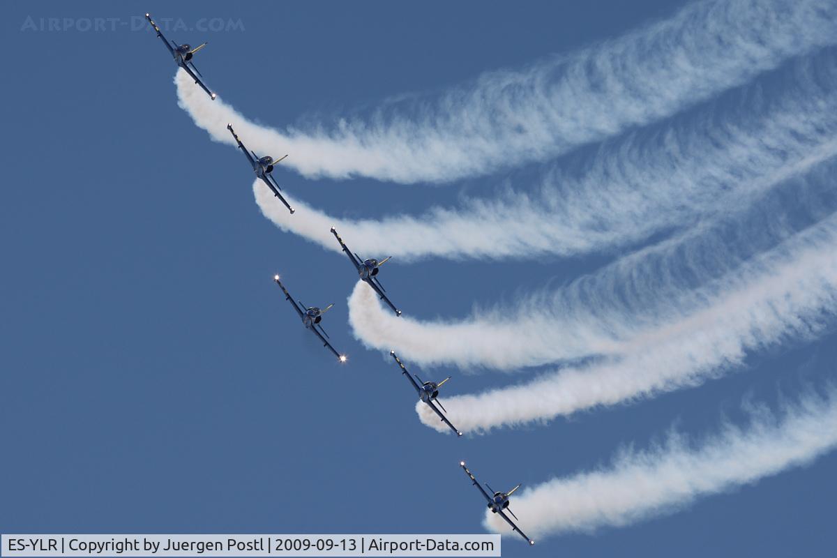 ES-YLR, Aero L-39 Albatros C/N 691880, Red Bull Air Race Porto 2009 - Aero L-39 Albatros