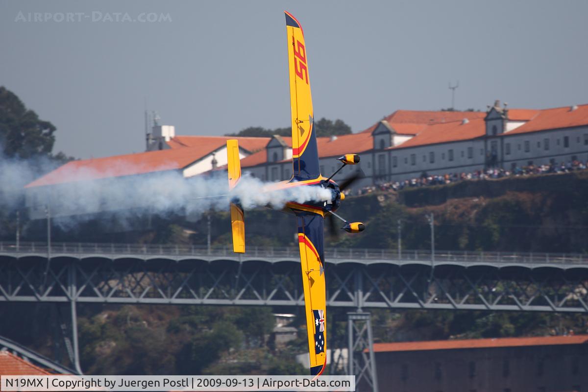 N19MX, MX Aircraft MXS-R C/N 007, Red Bull Air Race Porto 2009 - Matt Hall