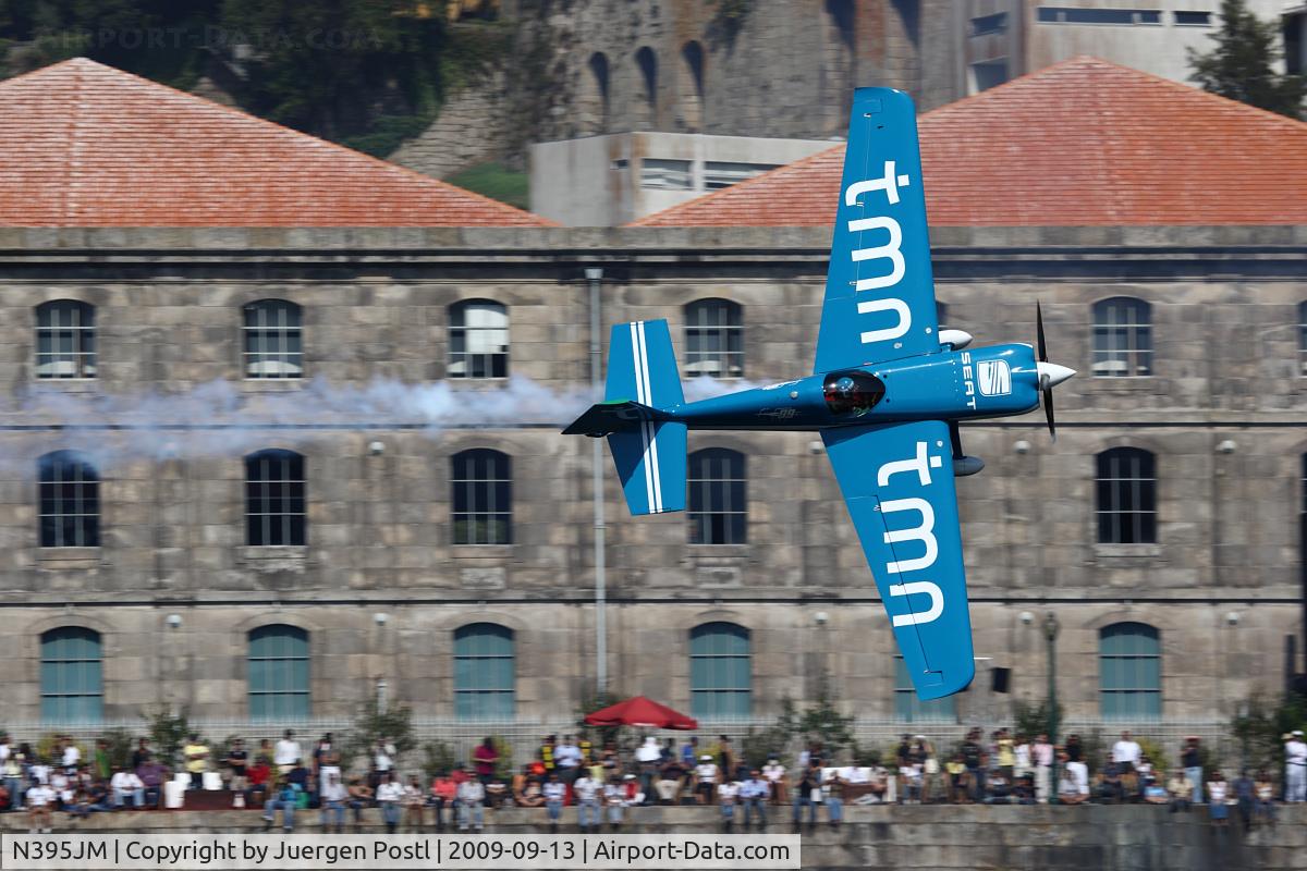 N395JM, 2004 Zivko Edge 540 C/N 0033, Red Bull Air Race Porto 2009 - Mike Goulian