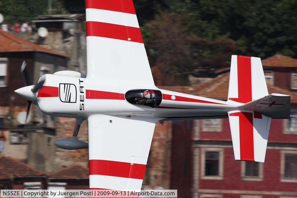 N55ZE, 2007 Zivko Edge 540 C/N 0040A, Red Bull Air Race Porto 2009 - Paul Bonhomme