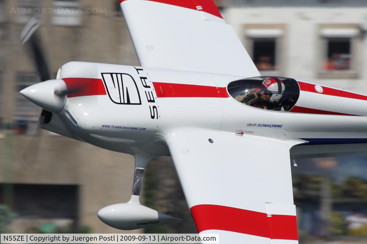 N55ZE, 2007 Zivko Edge 540 C/N 0040A, Red Bull Air Race Porto 2009 - Paul Bonhomme