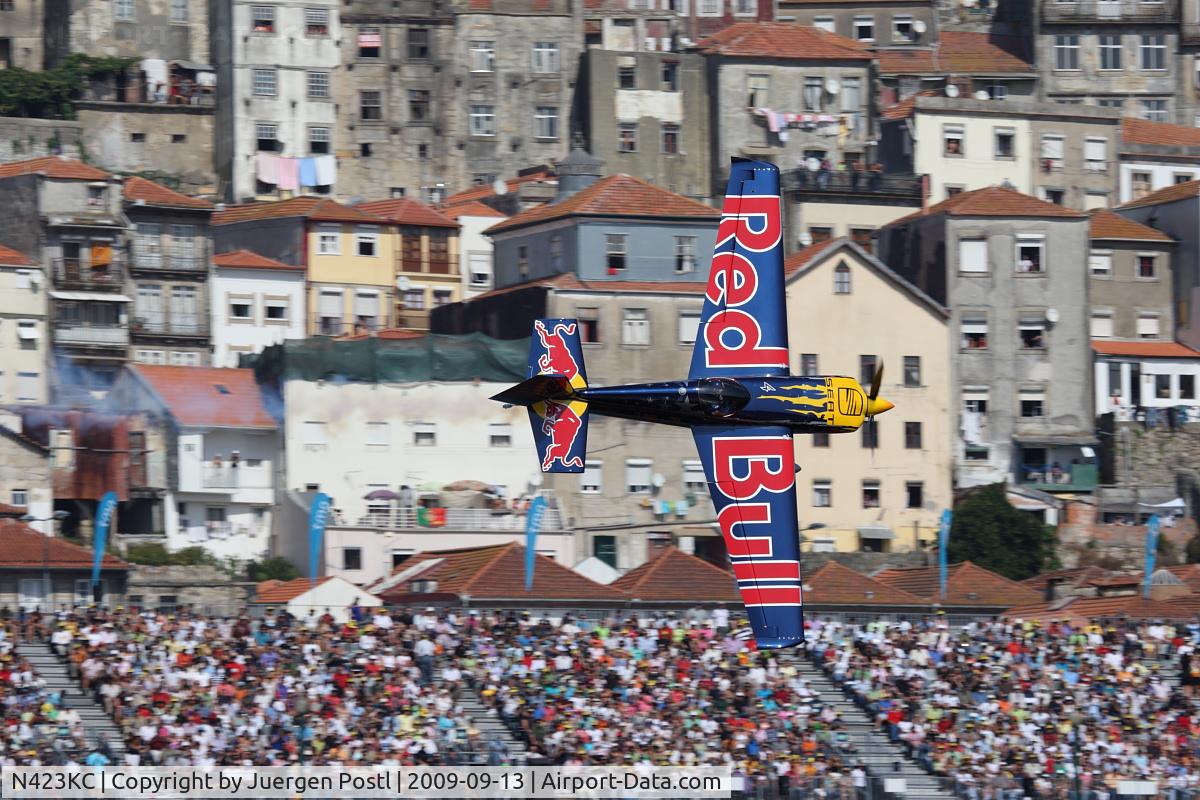 N423KC, 2009 Zivko Edge 540 C/N 0044, Red Bull Air Race Porto 2009 - Kirby Chambliss