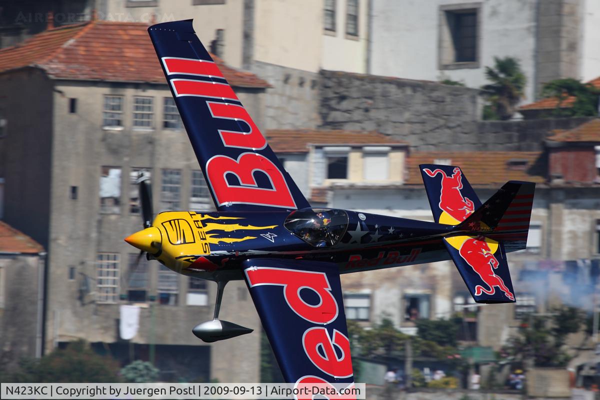 N423KC, 2009 Zivko Edge 540 C/N 0044, Red Bull Air Race Porto 2009 - Kirby Chambliss