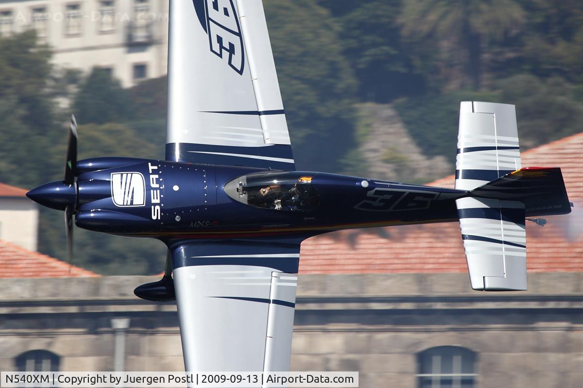 N540XM, 2008 MXR Technologies MXS C/N 003, Red Bull Air Race Porto 2009 - Alejandro Maclean