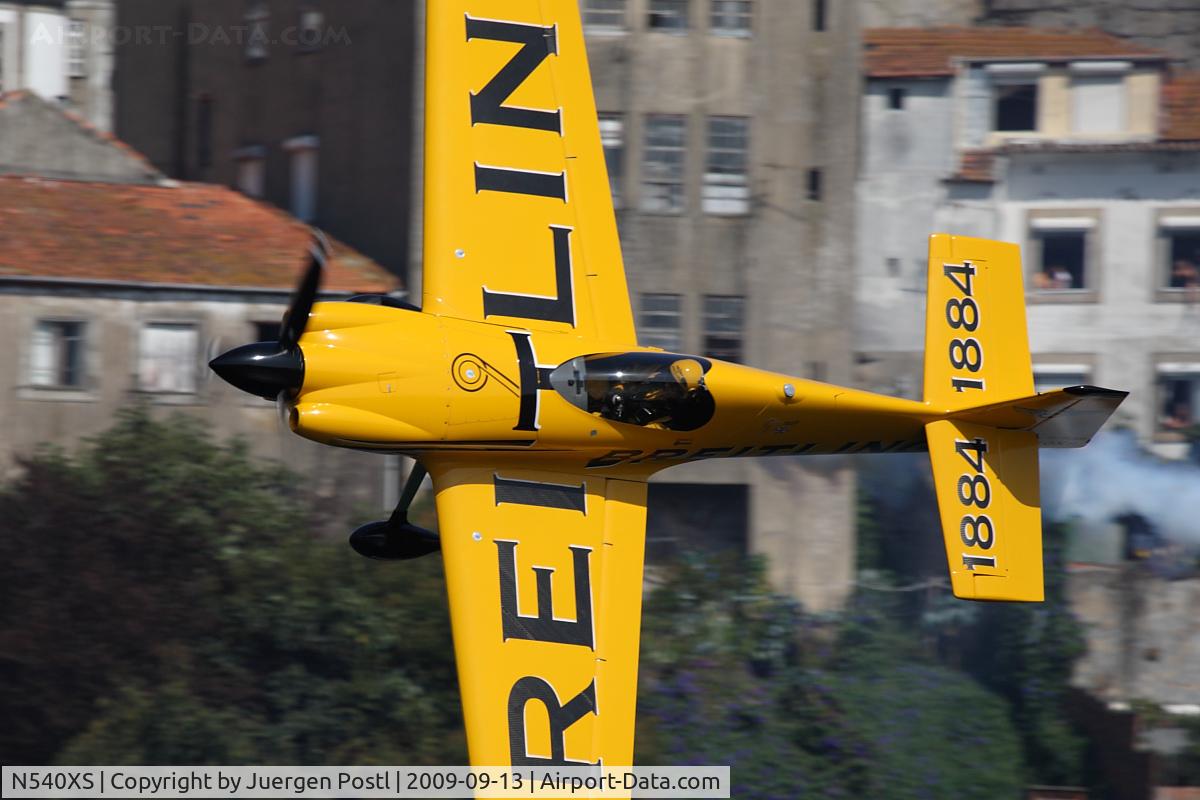 N540XS, 2008 MX Aircraft MXS C/N 2, Red Bull Air Race Porto 2009 - Nigel Lamb