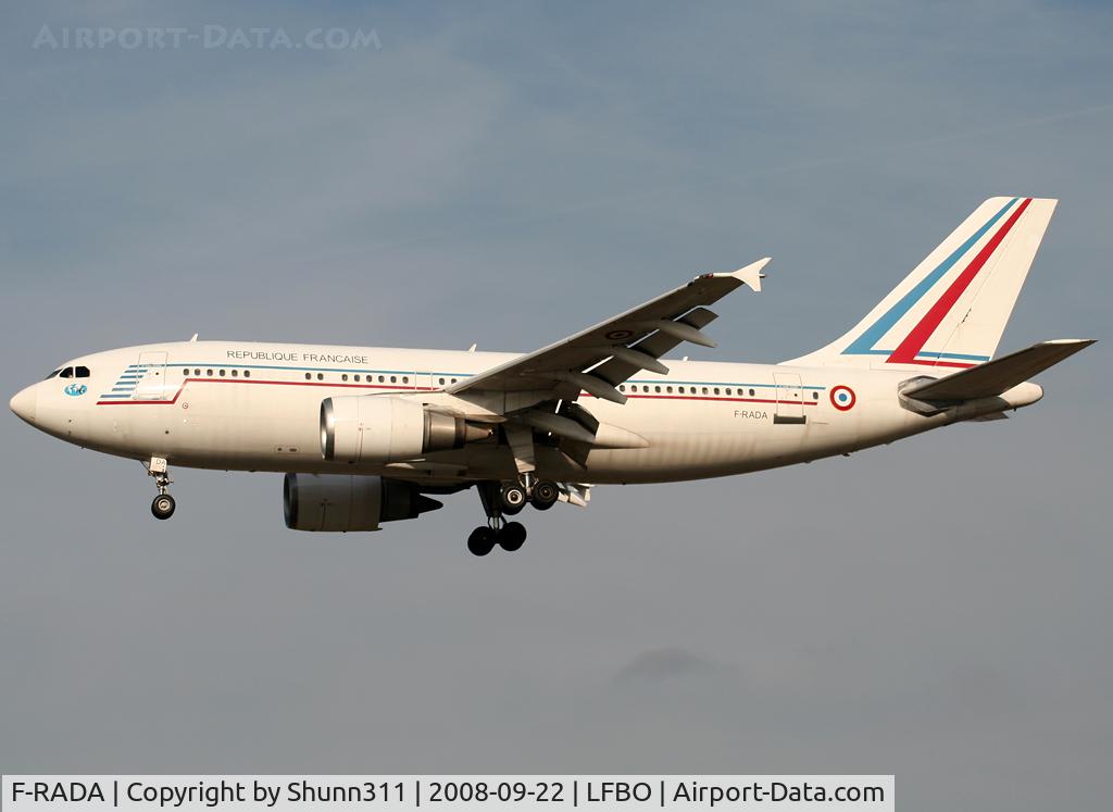 F-RADA, 1987 Airbus A310-304 C/N 421, Landing rwy 32L