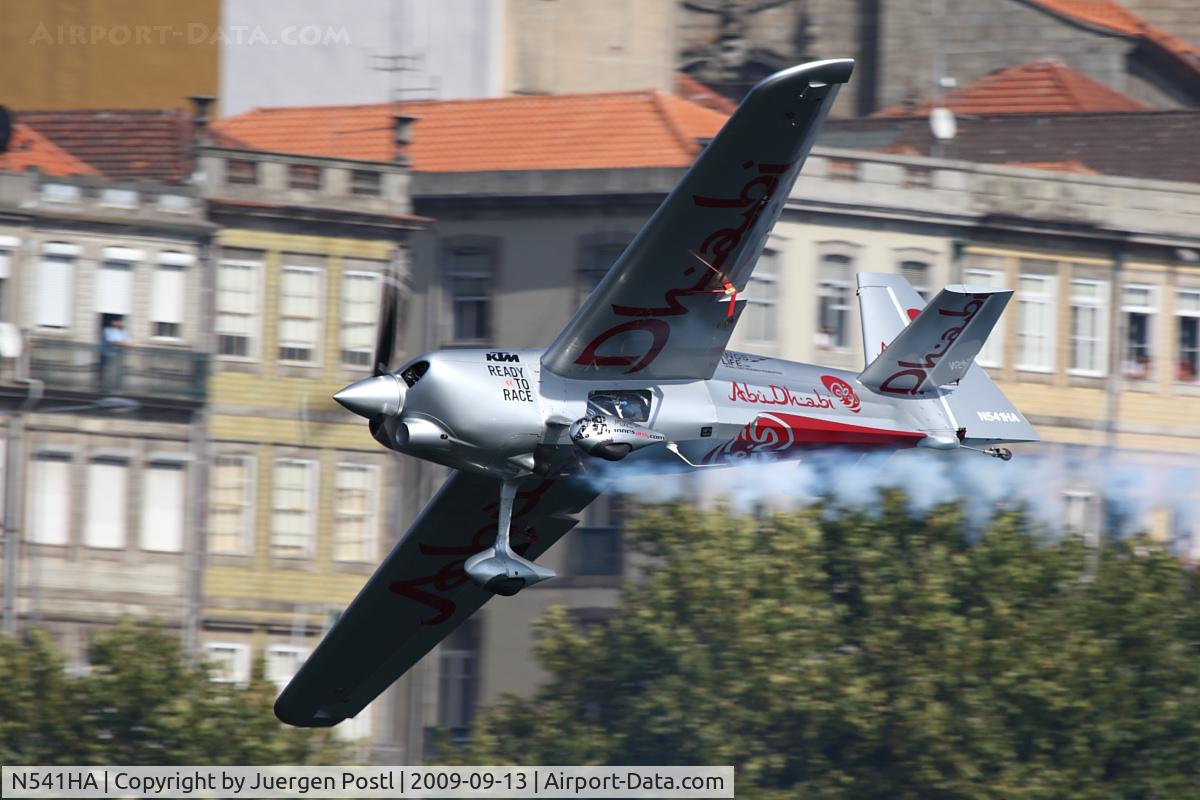 N541HA, 2008 Zivko Edge 540 C/N 0041A, Red Bull Air Race Porto 2009 - Hannes Arch