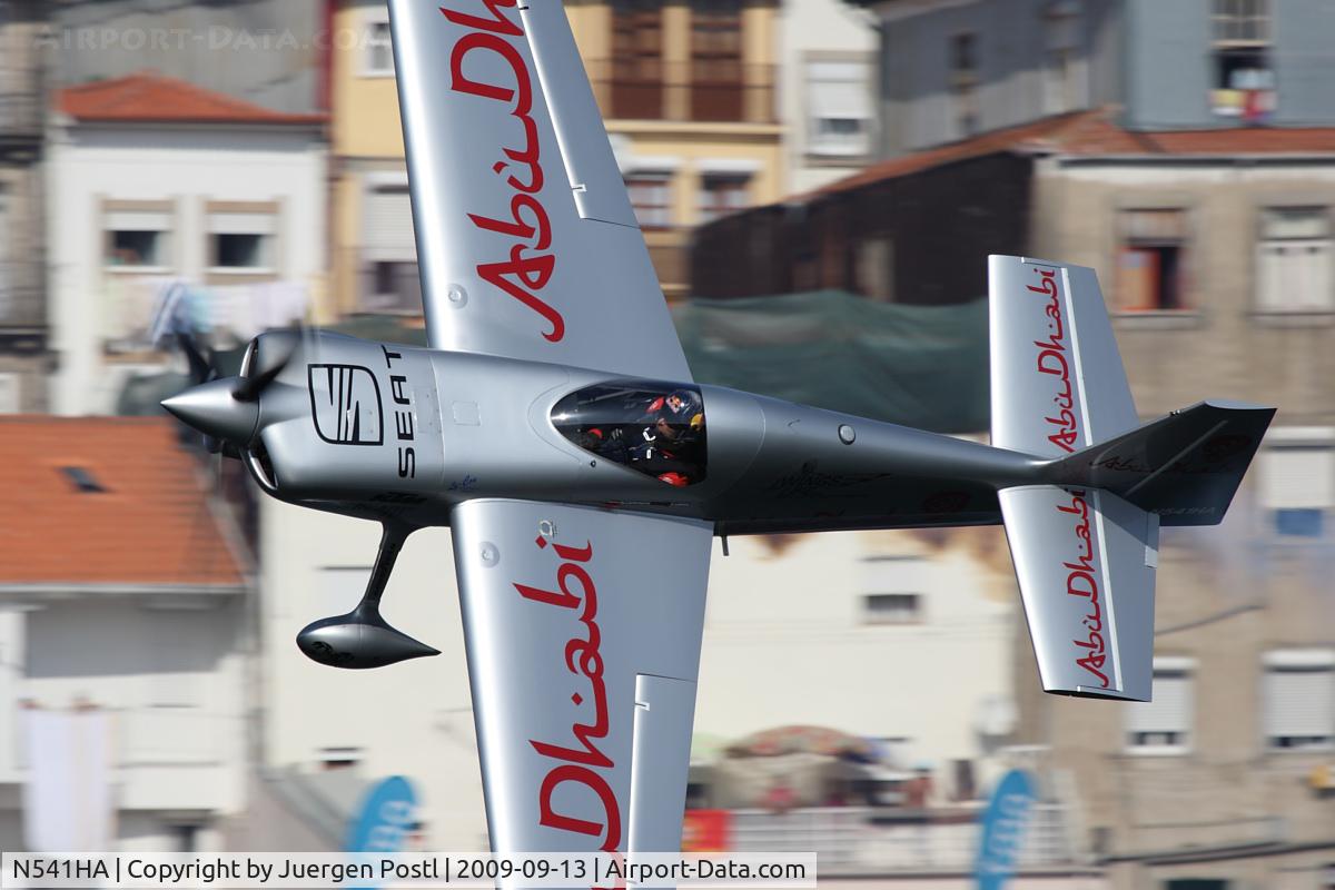 N541HA, 2008 Zivko Edge 540 C/N 0041A, Red Bull Air Race Porto 2009 - Hannes Arch